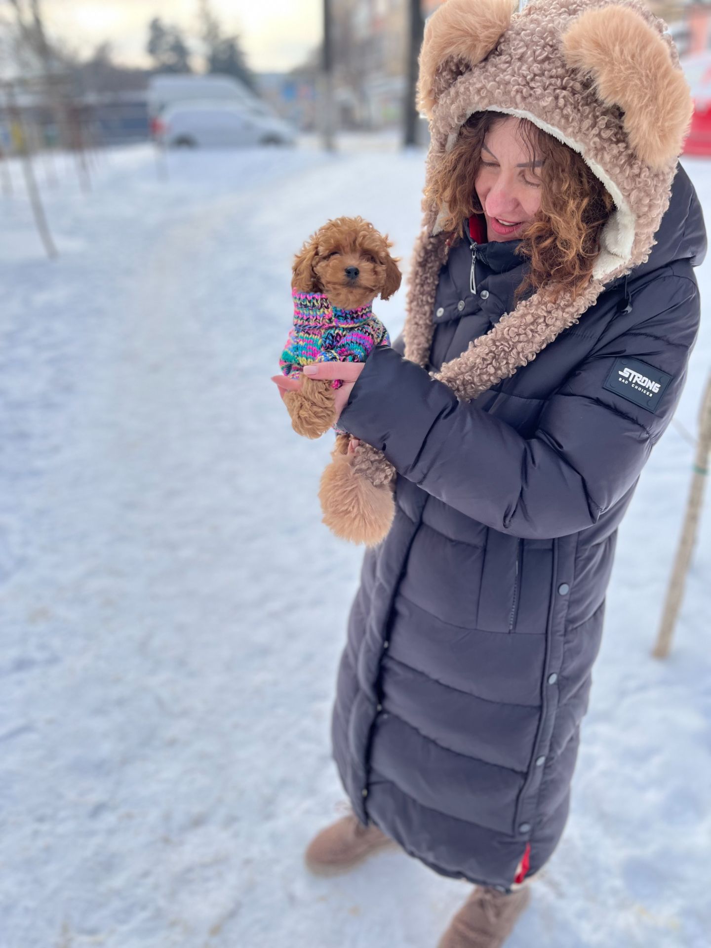 Дівченка той пудель дуже маленька