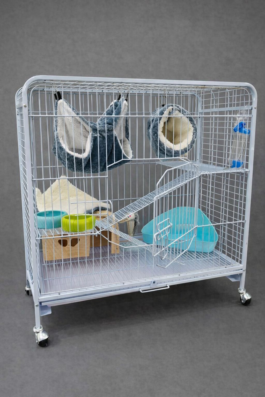 Сурикати, ручні сурикатики, сурикат та вольєр