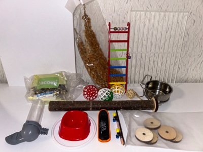 Клітка для хвилястих папуг та дві пташки + повний комплект