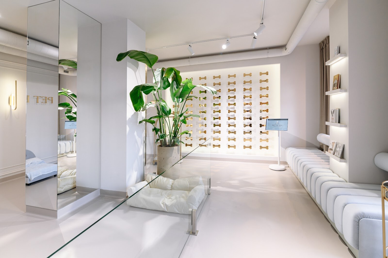 PET PLAZA residence