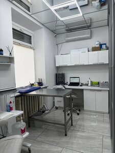 Ветеринарна клініка на Артеківській